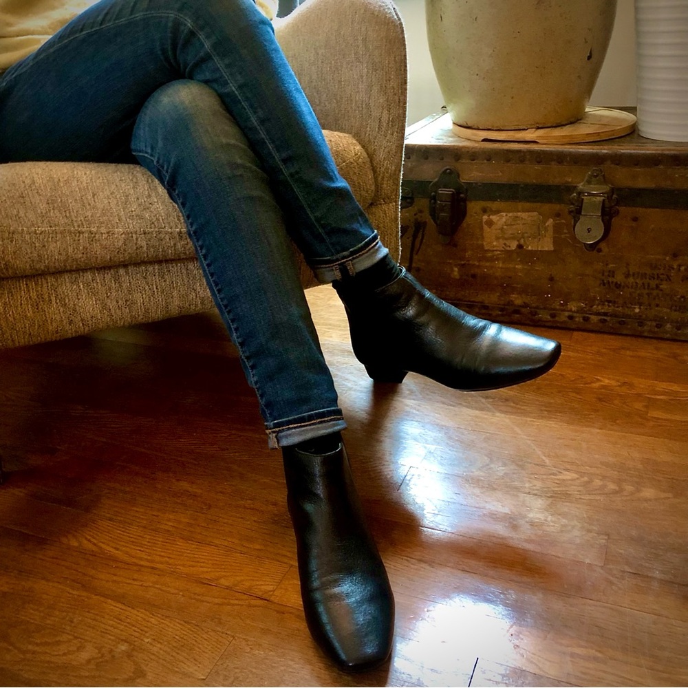 Aerosoles Women's Skyway Ankle Boot, SIZE 11